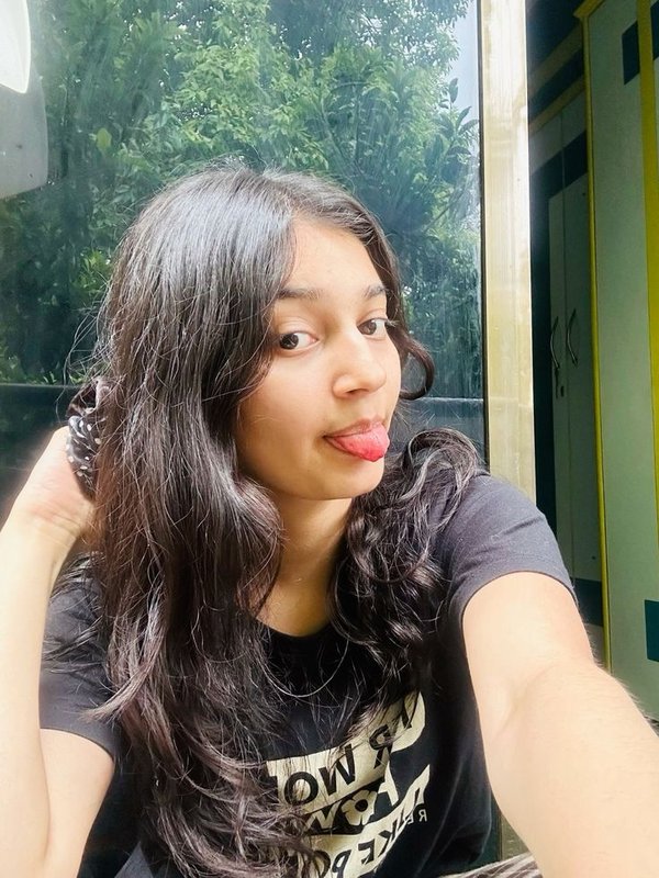 Chat with Rajeshsree - AI Character in Hindi