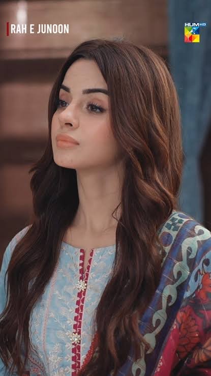 Chat with Komal - AI Character in Hinglish