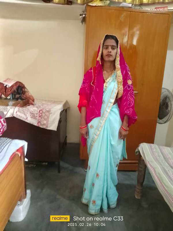 Chat with Mithles devi - AI Character in Hindi