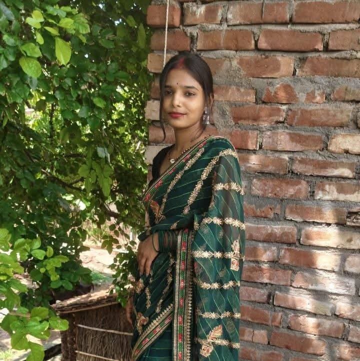 Chat with NISHU - AI Character in Hindi