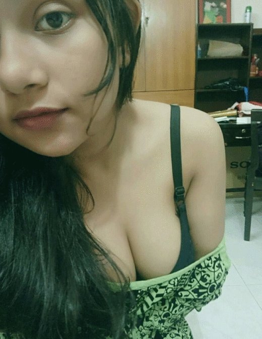 Chat with Ritu - AI Character in Hindi